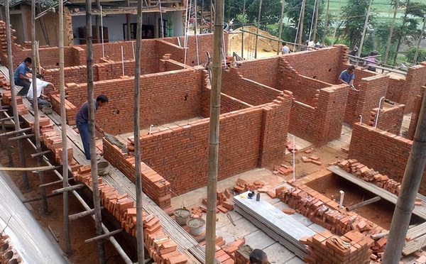 在建的农村自建房